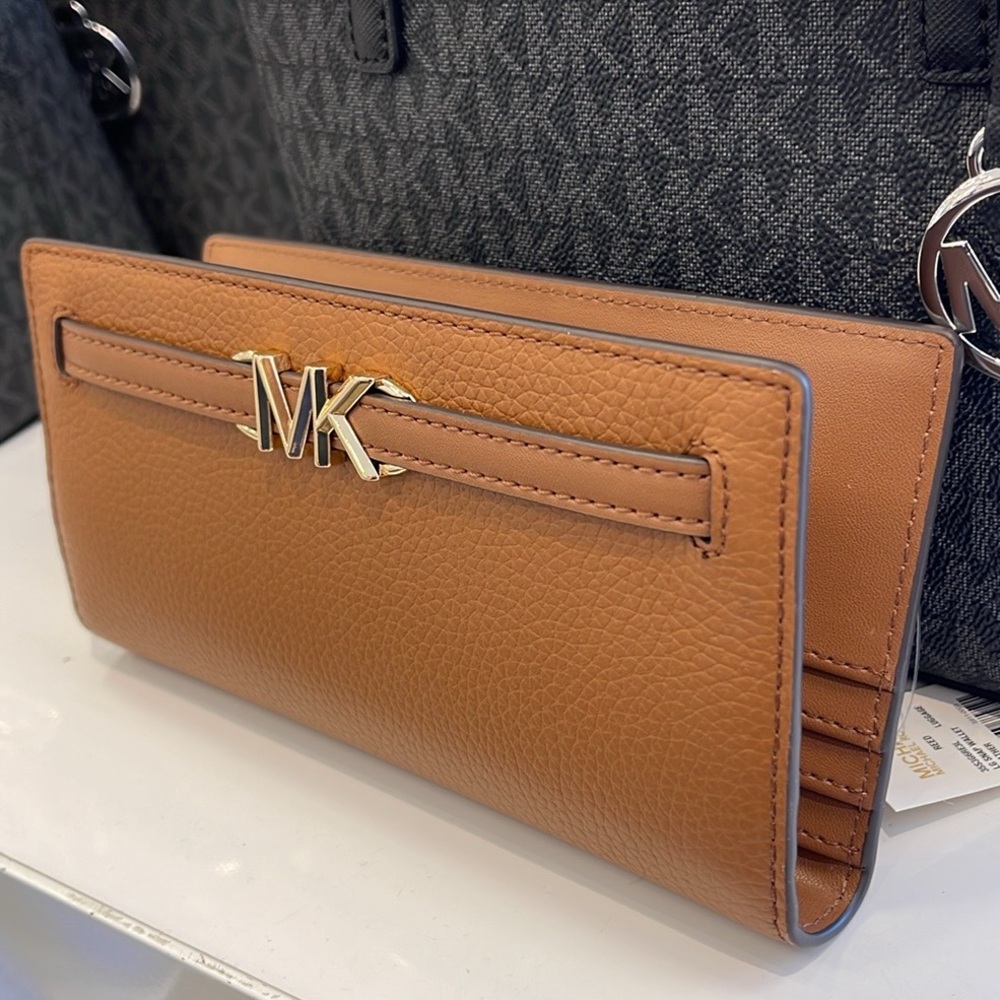 Michael Kors Reed Lg Bifold Pebbled Leather Snap Wallet Card Case Luggage Nwt